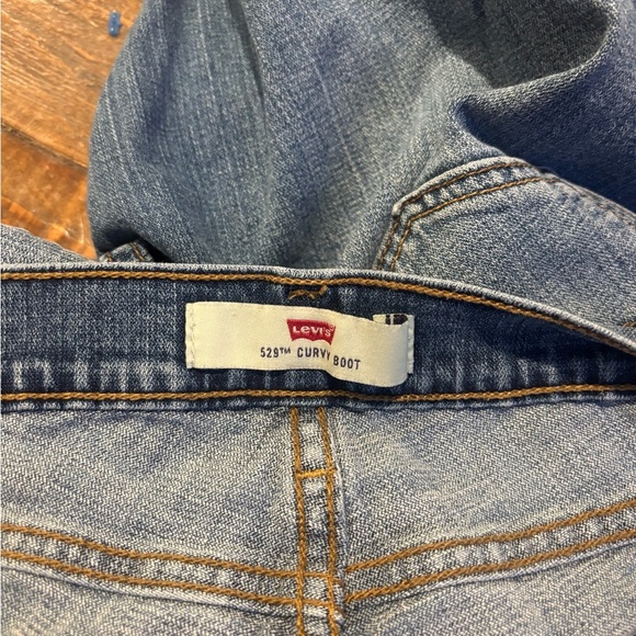Levi’s Women's Levi's® 529™ Curvy Bootcut Jeans Size 10 - Picture 5 of 15